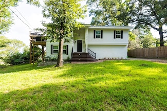 14510 Henry Calfee Dr, Willis, TX 77318