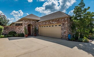 1323 Dulles Dr, Lafayette, LA 70506