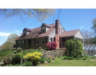 58 Town Farm Rd, North Brookfield, MA 01535
