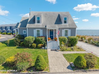 14 Vessel Dr, Waretown, NJ 08758