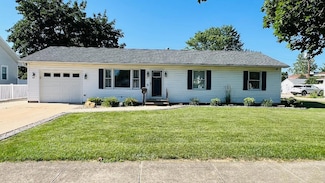 113 E Seminole St, Dwight, IL 60420