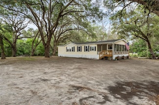 2926 County Rd 519a, Coleman, FL 33521