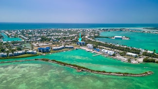 8301 Marina Villas Dr, Marathon, FL 33050
