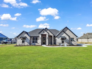 1046 Alex Dr, Springtown, TX 76082