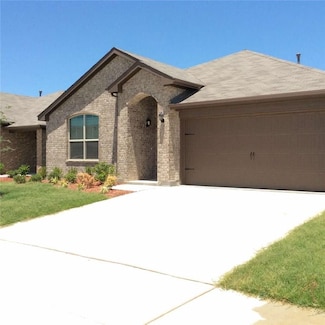 6344 Robertson Rd, Fort Worth, TX 76179