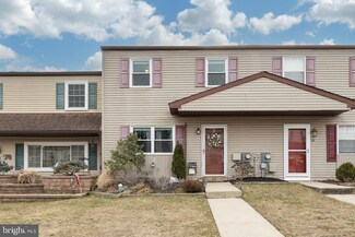 65 Pennypacker Dr, Schwenksville, PA 19473