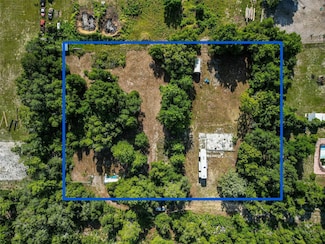39604 Gilbert Ln, Umatilla, FL 32784