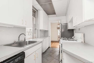 2600 Henry Hudson Pkwy Unit 5D, Bronx, NY 10463