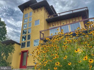 1642 Cliff Dr, Edgewater, MD 21037