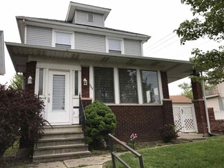 668 Spring St, Fort Wayne, IN 46808