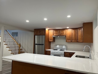7 Lexington Ave Unit B, Hyde Park, MA 02136