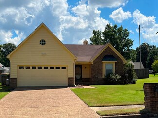 5847 Pipers Green Ln, Memphis, TN 38135