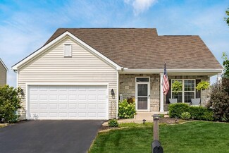2119 Trophy Dr, Marysville, OH 43040