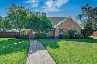 2800 La Quinta Dr, Plano, TX 75023