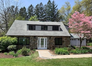 167 Grandview Ave, Nanuet, NY 10954