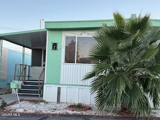 38015 30th St E Unit 27, Palmdale, CA 93550