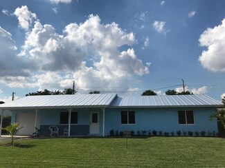 1500 Kingsley Rd, Jupiter, FL 33469