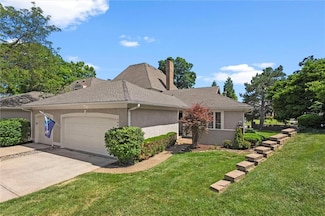 10442 Garnett St, Overland Park, KS 66214