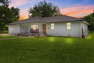 3647 Oklahoma 63, Talihina, OK 74571