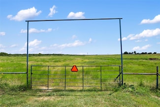 1775 County Road 305, Jarrell, TX 76537