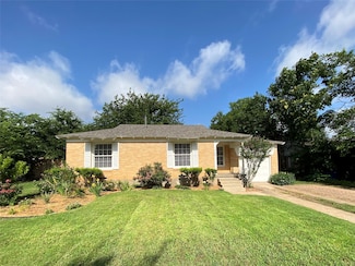 1928 Devonshire Dr, Garland, TX 75041