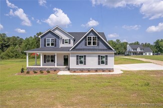 1205 Palestine Rd, Linden, NC 28356