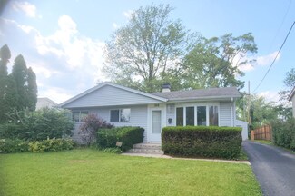 208 Albert Terrace, Wheeling, IL 60090