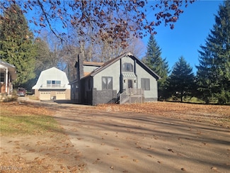 449 Southeast Ave, Tallmadge, OH 44278