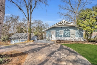 15434 Lakeside Dr, Bullard, TX 75757