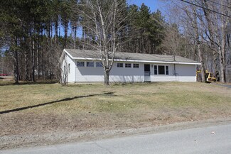 137 Palmer Rd, Skowhegan, ME 04976