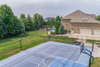 4523 Corktree Rd, Naperville, IL 60564