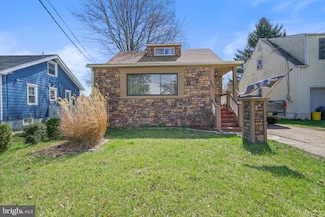 1772 7th St, Ewing, NJ 08638