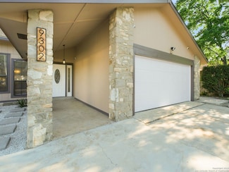 9302 Valley Dale St, San Antonio, TX 78250