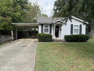 1712 Johnson St, Dyersburg, TN 38024