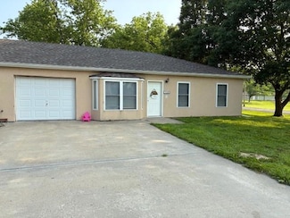 500 A&B S 3rd St, Plattsburg, MO 64477