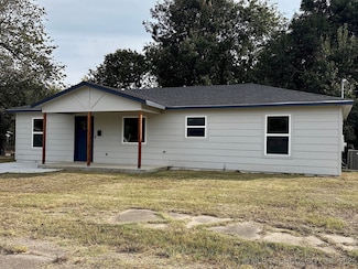 305 S Noble Ave, Cushing, OK 74023