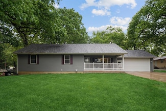 426 Dixie Cir, Evansdale, IA 50707