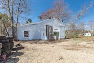 383 Greenhill Rd, Barrington, NH 03825