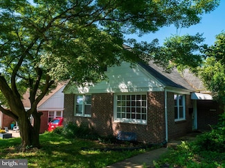 1228 Old Lane St, Drexel Hill, PA 19026
