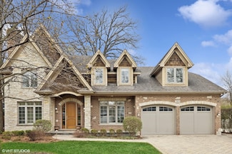 210 S Prospect Ave, Clarendon Hills, IL 60514