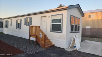 55 W Washington Ave Unit 148, Yakima, WA 98903