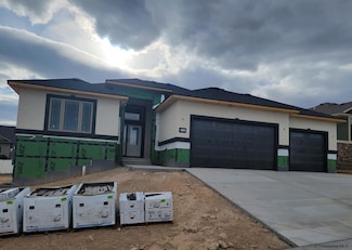 5710 Mica Bluff, Cheyenne, WY 82009
