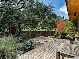 605 Kendall St Unit B, San Antonio, TX 78212