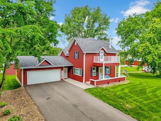 9016 Kimbro Ave S, Cottage Grove, MN 55016