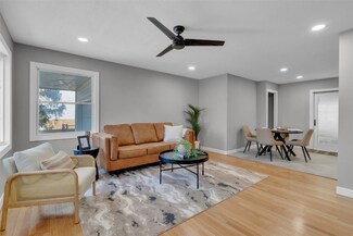 911 Jacolyn Dr NW, Cedar Rapids, IA 52405
