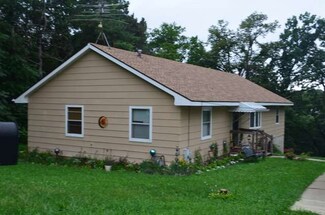 900 Johnson St, Fox River Grove, IL 60021
