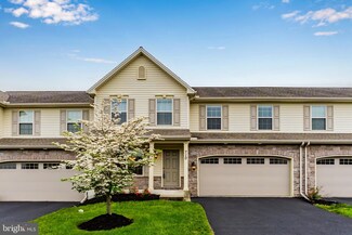 710 Gladstone Ct, Mechanicsburg, PA 17055