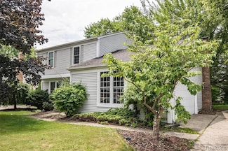24475 Jamestowne Rd, Novi, MI 48375