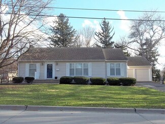 6450 Colby Ave, Windsor Heights, IA 50324