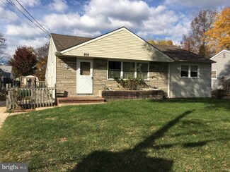 205 Adams Ave, Barrington, NJ 08007
